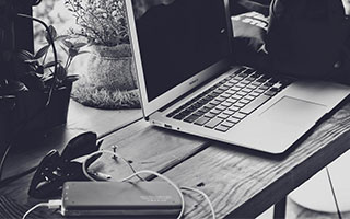 2026 酷炫推薦｜ILIA 哩亞煙彈：一代通用發光設計，買 ILIA 煙彈前必看的優缺點